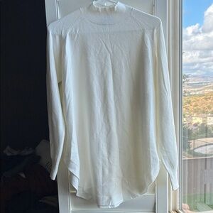 Carly Jean Los Angeles Ivory Long-Sleeve Tunic Top